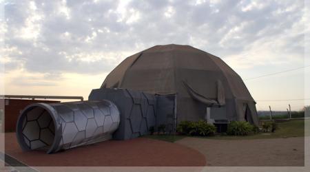 Foto da faxada do Museu de Ciências da Unicamp